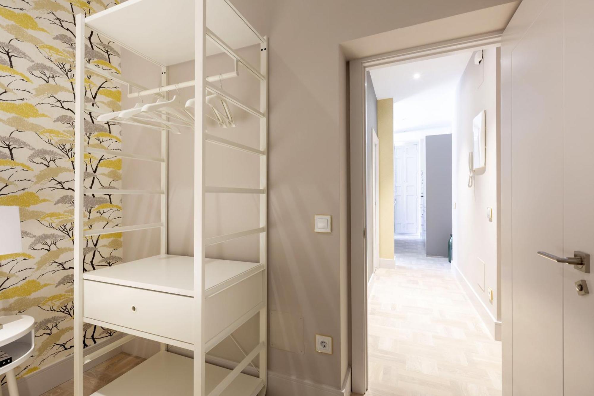 Precioso Apt En La Plaza De La Paja Latina Madrid Exterior foto